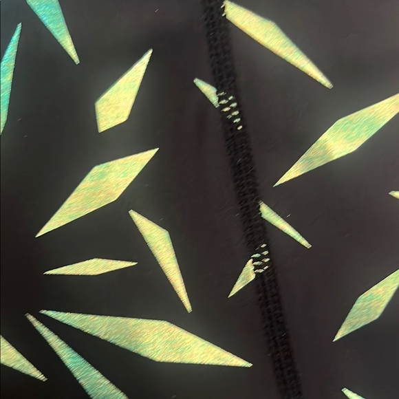 Black and green Patterned Leggings - Picture 4 of 4